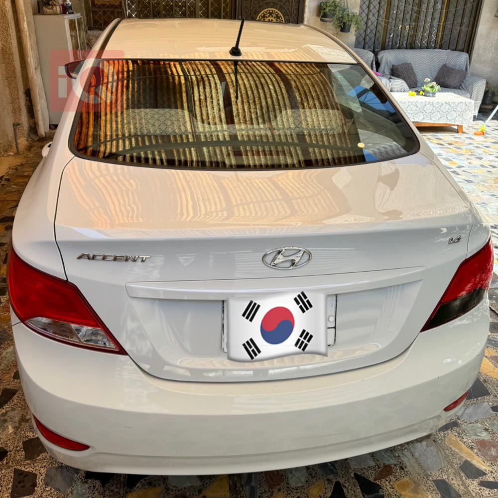 هیوندای ئەکسنت